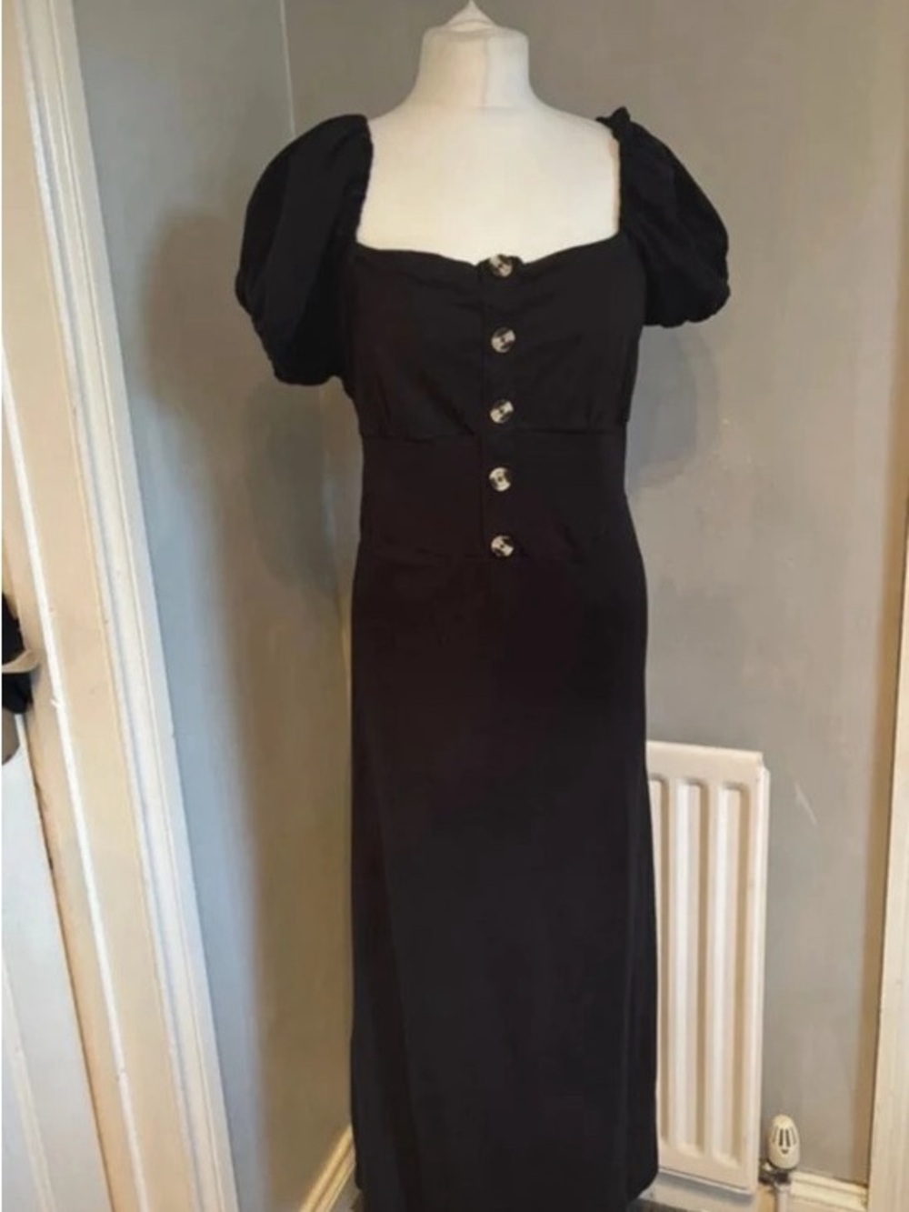 Black Puff-Sleeve Maxi Dress with Button-Front Detail